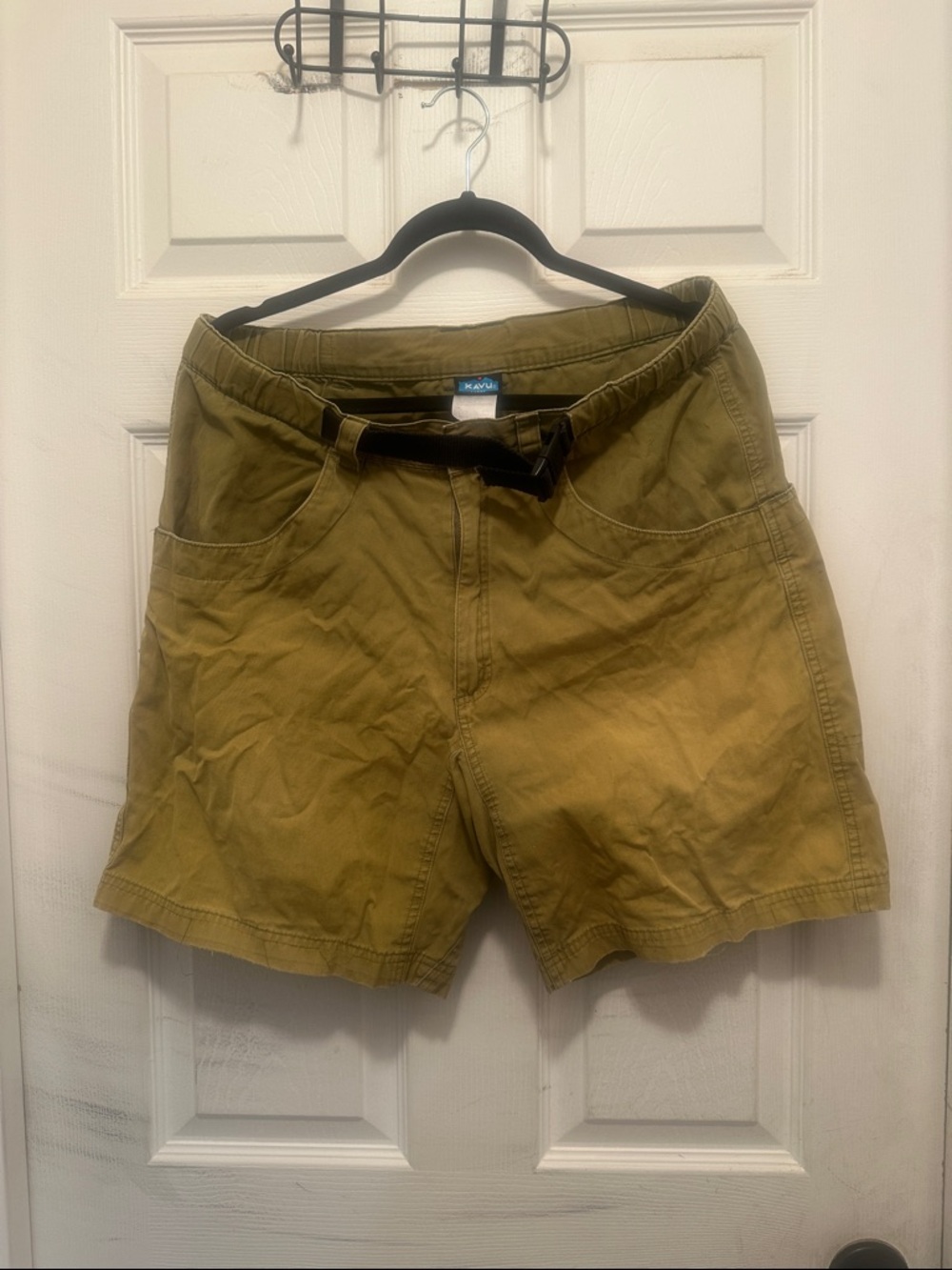 Kavu Chilli Lite Olive Green Men's Hybrid Shorts with Integrated Black Web Belt